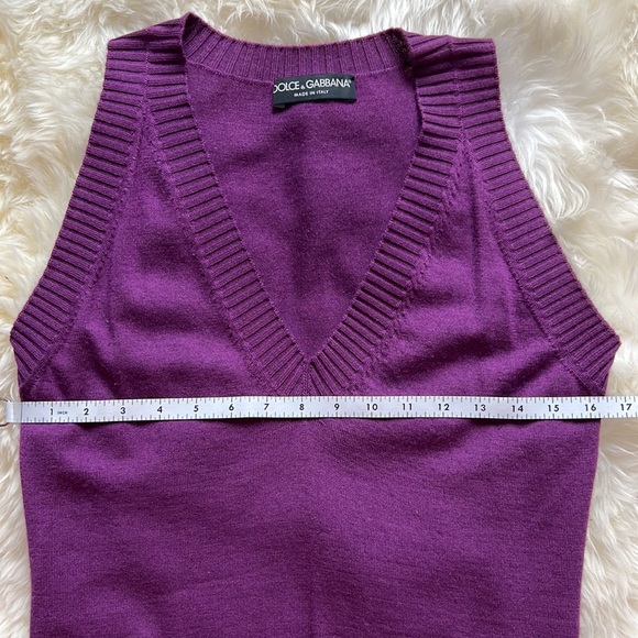 VTG D&G Cashmere Silk Sleeveless Deep V-Neck Top Shirt Knit Sweater Y2K Womens M - Picture 12 of 16